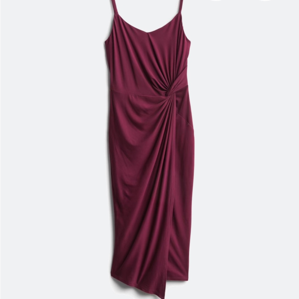 Nine Britton Elegant Burgundy Dress